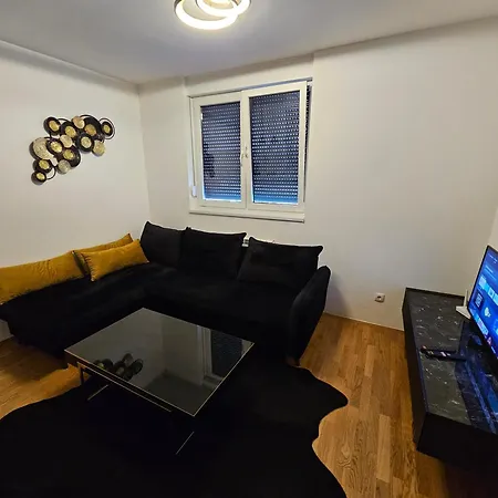 M&m Istocno Sarajevo Lukavica Donje Mladice